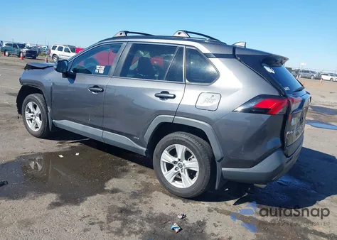 2020 Toyota Rav4 Hybrid Xle z USA, uszkodzony, nr VIN 2T3RWRFV7LW055171